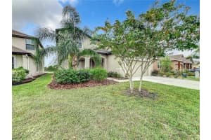 2195 ONTARIO WAY, LAKELAND, FL 33805 Sold 11/29/23