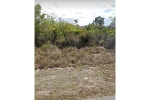 2509 33RD STREET, LEHIGH ACRES, FL 33976 - MLS#MFRL4940737