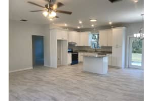 311 VANWALL TERRACE, SEBRING, FL 33872 Sold 10/23/24