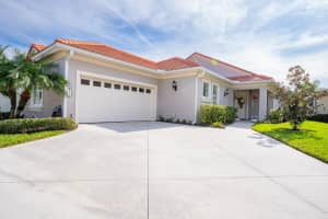 1744 LAUREL GLEN PLACE, LAKELAND, FL 33803 Sold 01/12/24