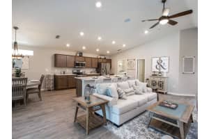 6414 POLLY LANE, LAKELAND, FL 33813 Sold 03/23/24