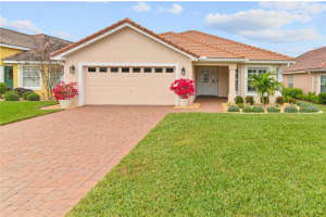 330 NIBLICK CIRCLE, WINTER HAVEN, FL 33881 Sold 01/26/24