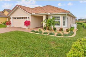 330 NIBLICK CIRCLE, WINTER HAVEN, FL 33881 Sold 01/26/24