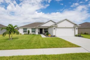 423 LANHAM DRIVE, WINTER HAVEN, FL 33881 Sold 05/10/24