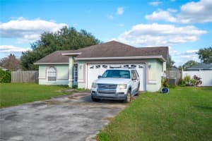 8070 KAITLIN CIRCLE, LAKELAND, FL 33810 Sold 02/21/24