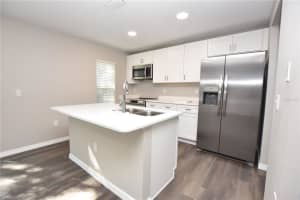 3723 WOODBURY HILL LOOP, LAKELAND, FL 33810 Sold 02/09/24