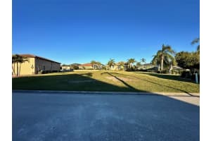505 MEANDERING WAY, POLK CITY, FL 33868 - MLS#MFRL4941679
