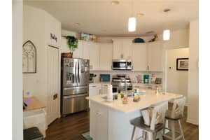 6013 EAGLE POINTE DRIVE, LAKELAND, FL 33812 Sold 04/16/24