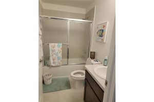 6013 EAGLE POINTE DRIVE, LAKELAND, FL 33812 Sold 04/16/24