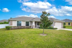 3558 KENWOOD CROSSING, LAKELAND, FL 33812 Sold 05/20/24