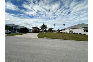 1030 RALLY DRIVE, POLK CITY, FL 33868 Sold 10/25/24