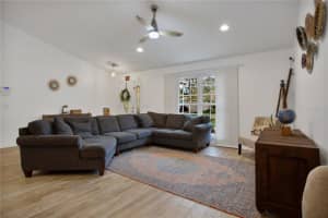 3713 HILEMAN DRIVE, LAKELAND, FL 33810 Sold 03/11/24