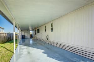 1110 COUNTRY CLUB LANE, LAKELAND, FL 33801 Sold 04/26/24