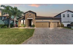 2260 BELLA LUNA CIRCLE, LAKELAND, FL 33810 Sold 04/18/24