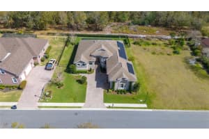 1285 VISTA HILLS DRIVE, LAKELAND, FL 33813 Sold 03/18/24