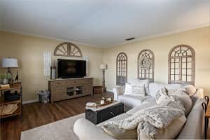 1521 LAGOON ROAD, LAKELAND, FL 33803 Sold 03/10/25