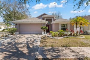 6735 WATERTON DRIVE, RIVERVIEW, FL 33578 Sold 07/30/24