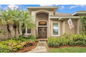 136 LAKE MARIAM WAY, WINTER HAVEN, FL 33884 Sold 04/05/24