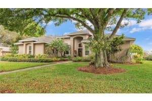 136 LAKE MARIAM WAY, WINTER HAVEN, FL 33884 Sold 04/05/24