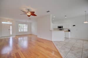 4398 WHISTLEWOOD CIRCLE, LAKELAND, FL 33811 Sold 04/30/24
