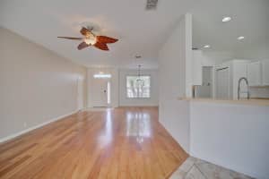 4398 WHISTLEWOOD CIRCLE, LAKELAND, FL 33811 Sold 04/30/24