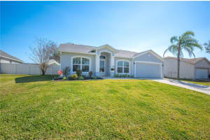 7843 DELMONT LOOP, LAKELAND, FL 33810 Sold 05/17/24