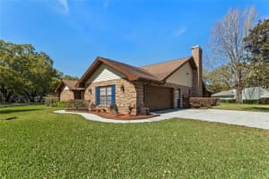 2640 SLEEPY HOLLOW LANE, LAKELAND, FL 33810 Sold 11/04/24
