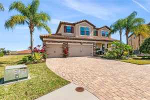 3909 AQUILLA DRIVE, LAKELAND, FL 33810 Sold 05/24/24