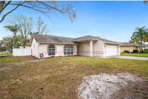 7729 CLOUSER COURT, LAKELAND, FL 33810 Sold 05/29/24