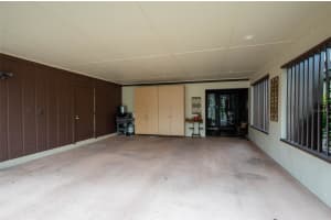 8 CASA LOMA WAY, LAKELAND, FL 33813 Sold 04/10/25