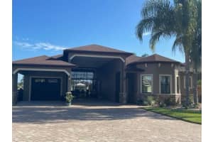 589 MEANDERING WAY, POLK CITY, FL 33868 Sold 05/24/24