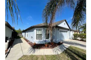 5726 LACAR WAY, LAKELAND, FL 33805 Sold 04/19/24