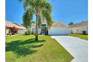 3011 BUCKEYE POINTE DRIVE, WINTER HAVEN, FL 33881 Sold 05/01/24