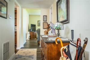555 CAMEO DRIVE, LAKELAND, FL 33803 Sold 12/20/24