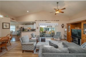 146 BRIGHTON CIRCLE, AUBURNDALE, FL 33823 Sold 10/25/24