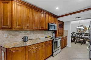 6988 HAYTER DRIVE, LAKELAND, FL 33813 Sold 08/20/24