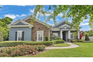 6632 CRESCENT WOODS CIRCLE, LAKELAND, FL 33813 Sold 05/02/24