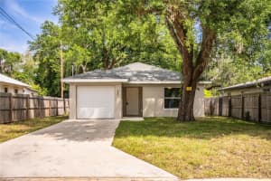 843 AVENUE R NE, WINTER HAVEN, FL 33881 Sold 09/25/24