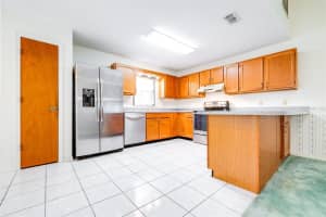6225 CRANE DRIVE, LAKELAND, FL 33809 Sold 09/16/24