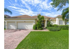 988 Classic View Dr, AUBURNDALE