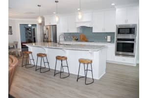 5238 UPLAND PLACE, LAKELAND, FL 33813 Sold 07/01/24