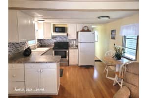 3035 MIMOSA WAY, LAKELAND, FL 33801 Sold 04/21/25