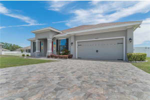 2109 CREEKS CROSSING LANE, LAKELAND, FL 33810 Sold 07/09/24