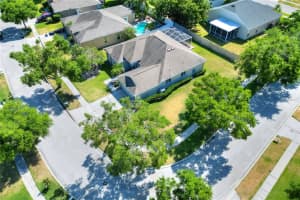 9213 HIDDEN WATER CIRCLE, RIVERVIEW, FL 33578 Sold 09/27/24