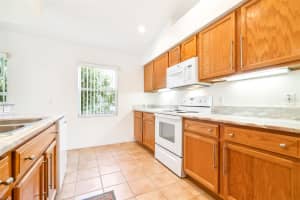 6921 STARMOUNT DRIVE, LAKELAND, FL 33810 Sold 08/30/24