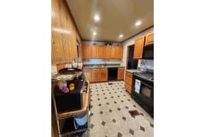 332 PORT ROYAL LANE, APOLLO BEACH, FL 33572 Sold 09/09/24