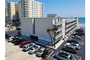 3727 ATLANTIC AVENUE, DAYTONA BEACH, FL 32118 Sold 07/01/24