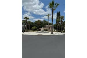 7335 KESHISHIAN COURT, LAKELAND, FL 33810 - MLS#MFRL4944545