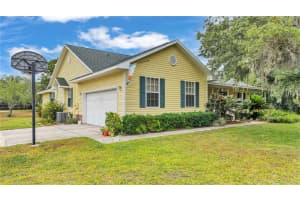 23 OAKWOOD ROAD, WINTER HAVEN, FL 33880 Sold 12/17/24