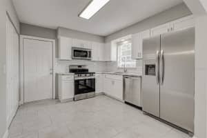218 GANDY STREET, AUBURNDALE, FL 33823 Sold 09/13/24